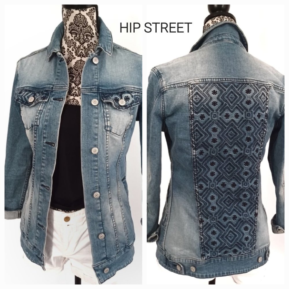 LULAROE Fitted Hip Length Stretch Jean Jacket Embroidered Back Inset XXS